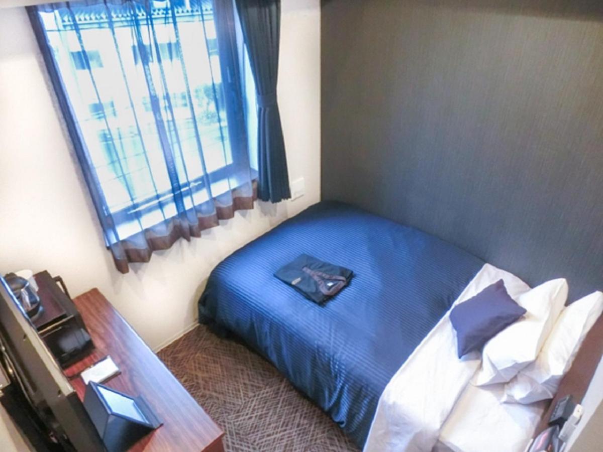 Natural Hot Spring Livemax Premium