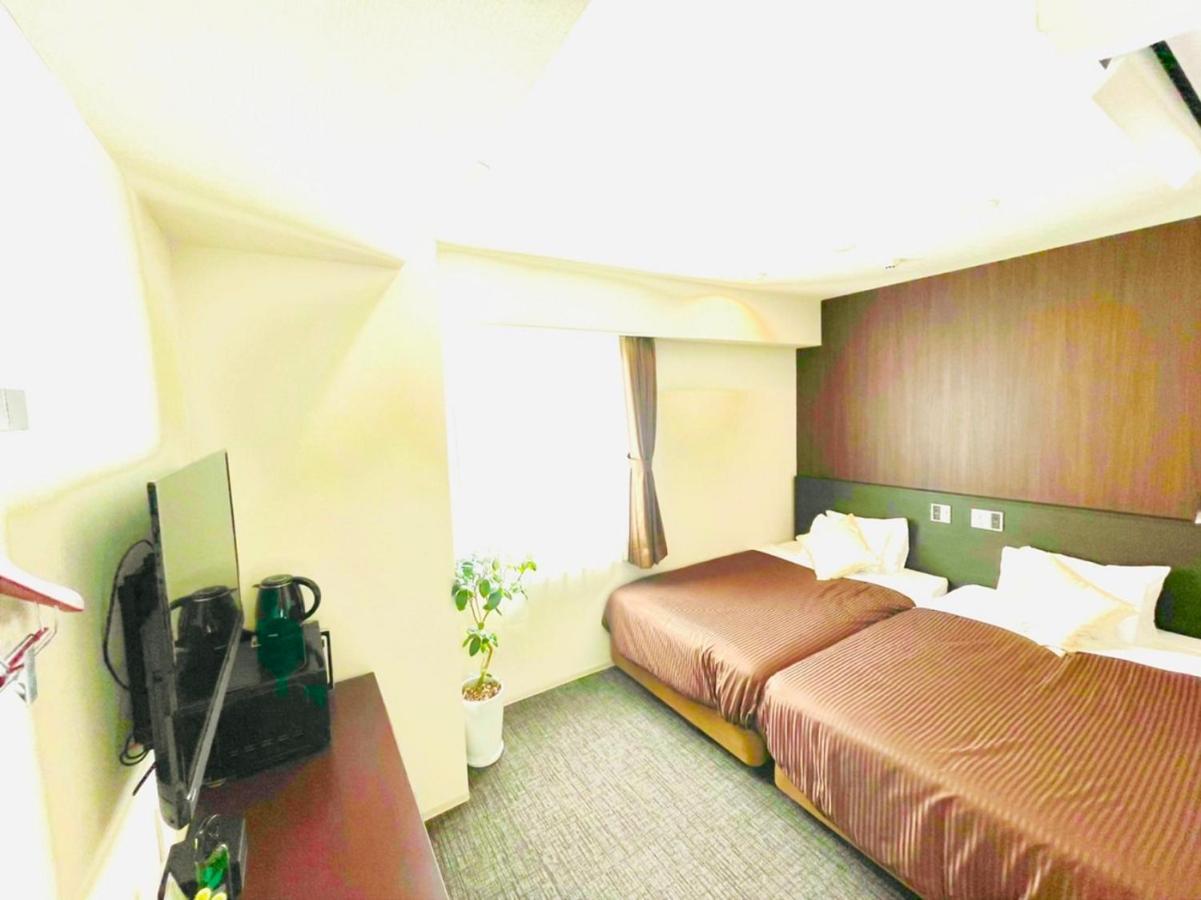 Natural Hot Spring Livemax Premium